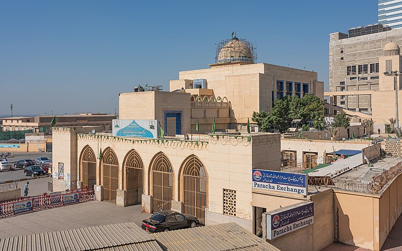 Umer Sharif To Be Buried At The Holy Shrine Of Abdullah Shah Ghazi